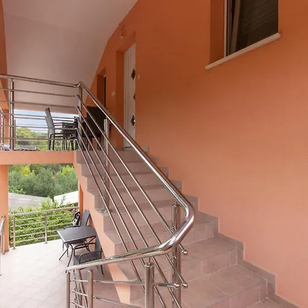 Stunning In With Wifi Apartment *